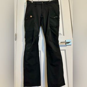 FJALLRAVEN Nikka Trousers for Women Reg Fit Mid Waist - Hardly Worn